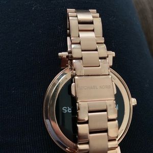 Michael Kors Accessories - Michael Kors Smart Gold Smart Watch Bling Michael Kors Accessories - Michael Kors Smart Gold Smart Watch Bling